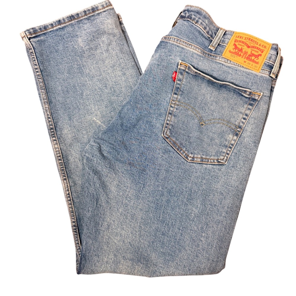 Levi's 505 Regular Fit Straight Leg Classic Zip Fly Denim‎ Jeans (38x30) Red Tab